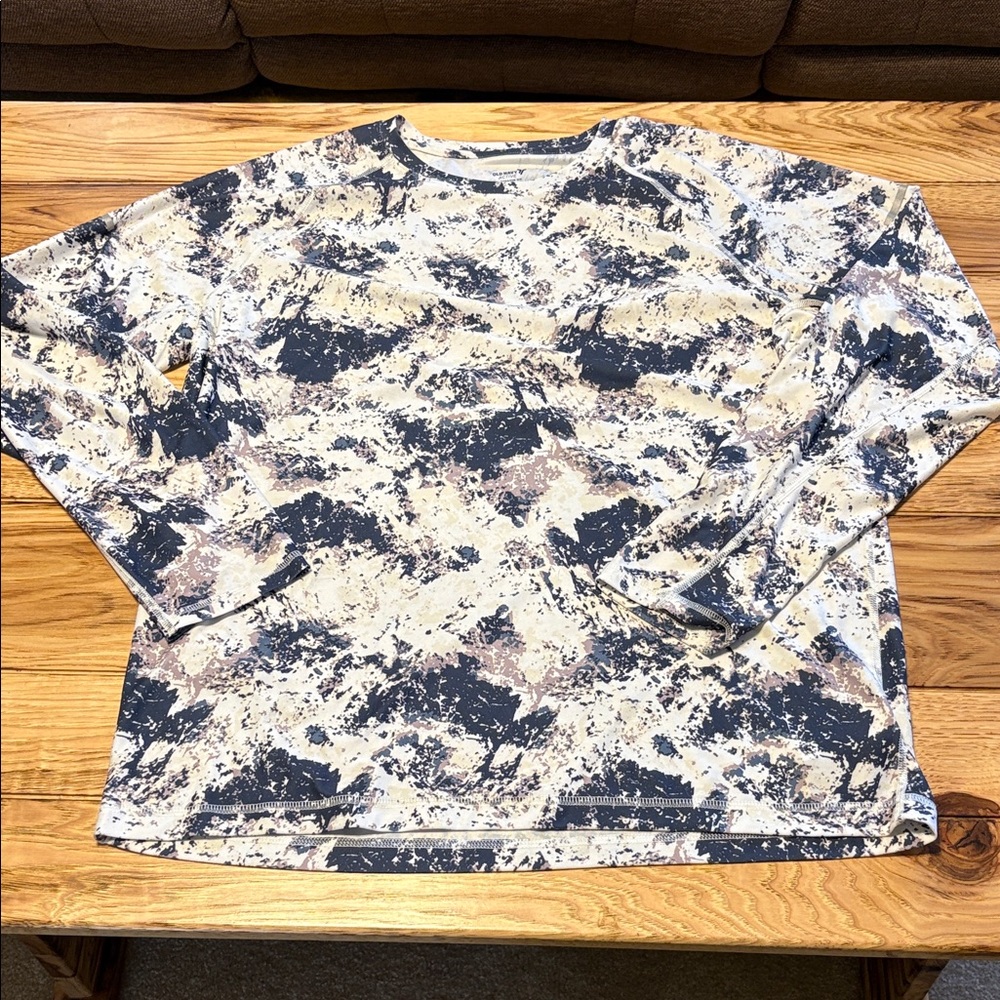 Old Navy Abstract Print Long Sleeve Shirt - Blue Gray and White